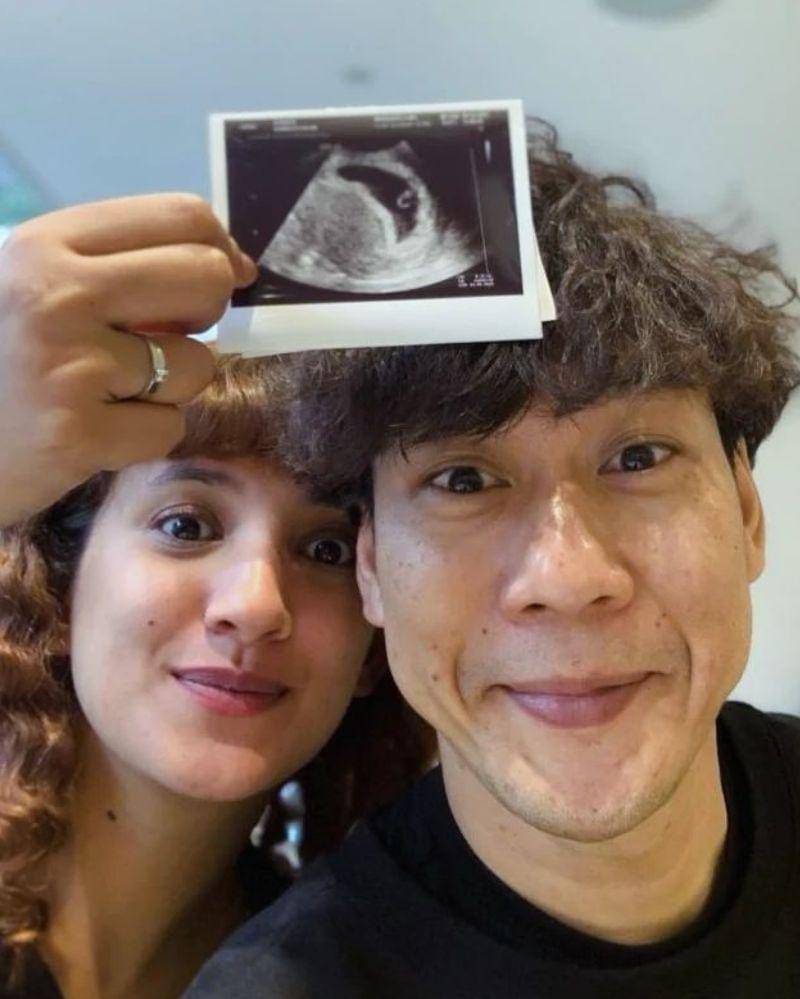 Instagram.com/qurrrotuayun